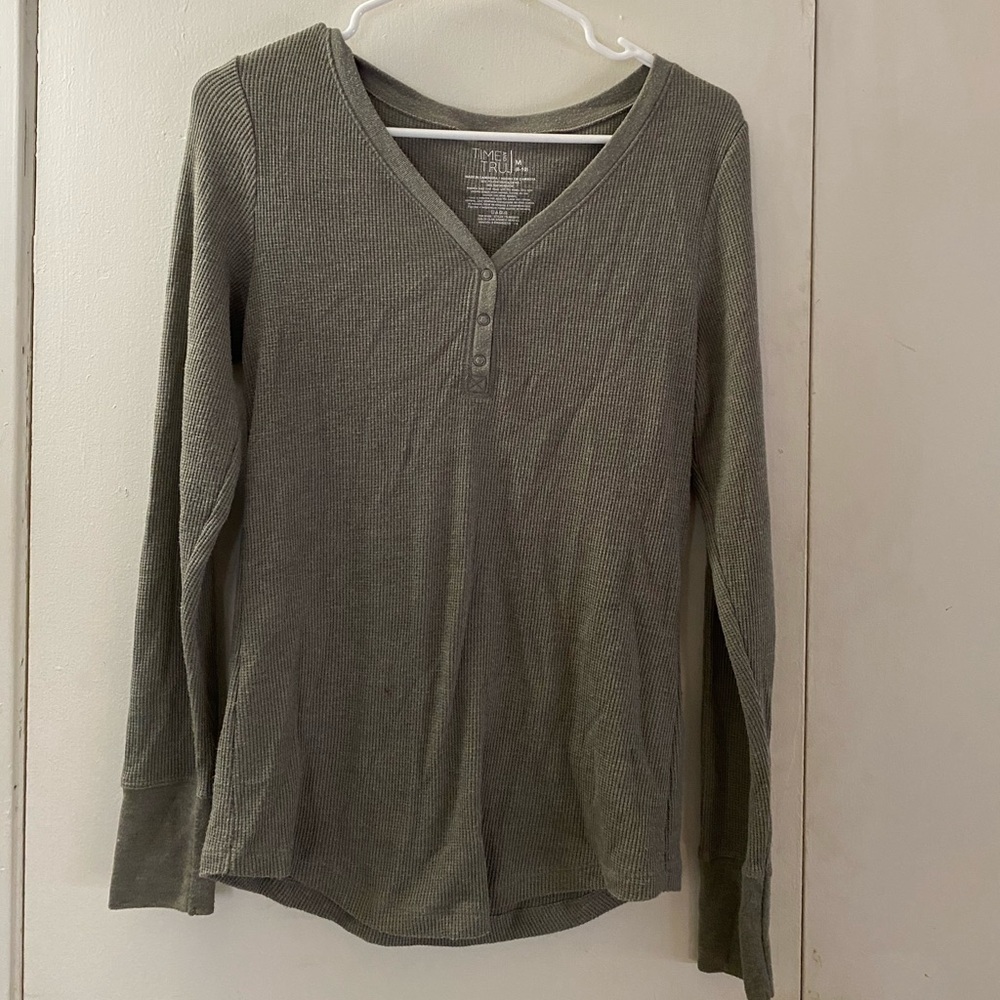 Long sleeve shirt